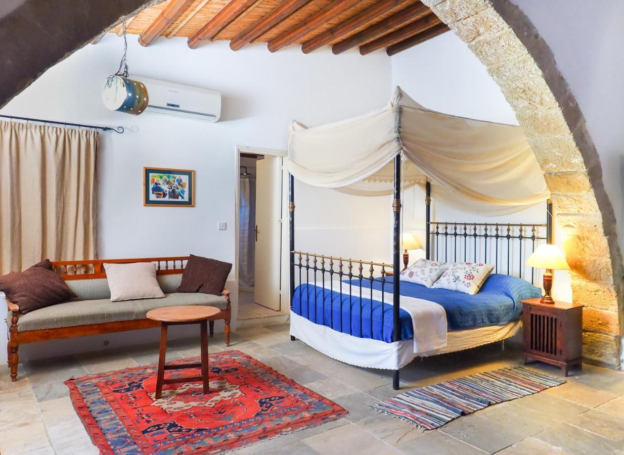 טוקהיני Cyprus Villages Hotel & Restaurant - Central Location - Bed & Breakfast - With Access To Pool And Stunning Views מראה חיצוני תמונה